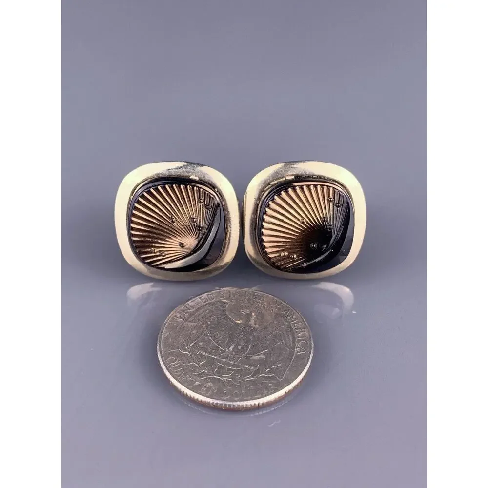 Brown Copper Lucite Seashell Cufflinks Gold Tone Rays Shell Lines Vintage